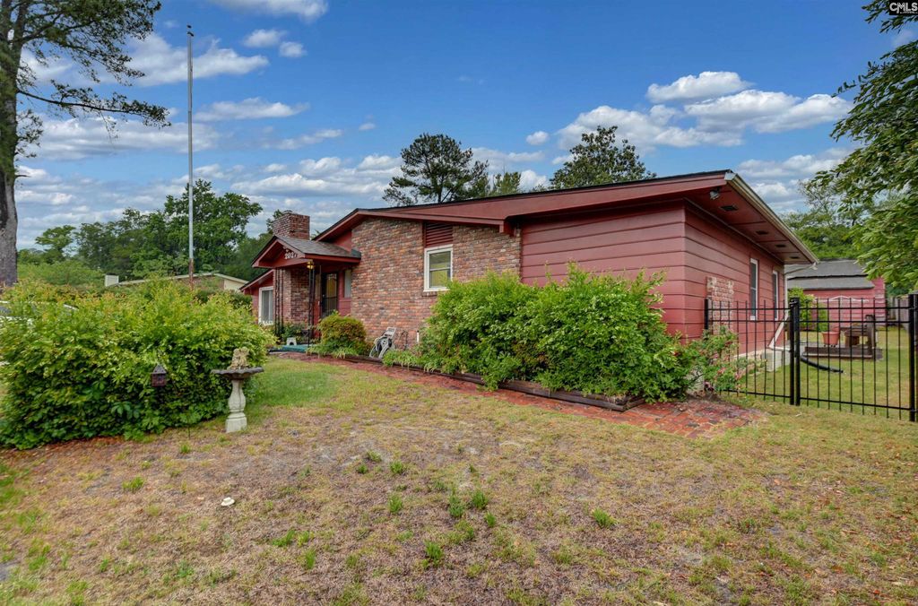 2027 LEESBURG Road, Columbia, SC 29209