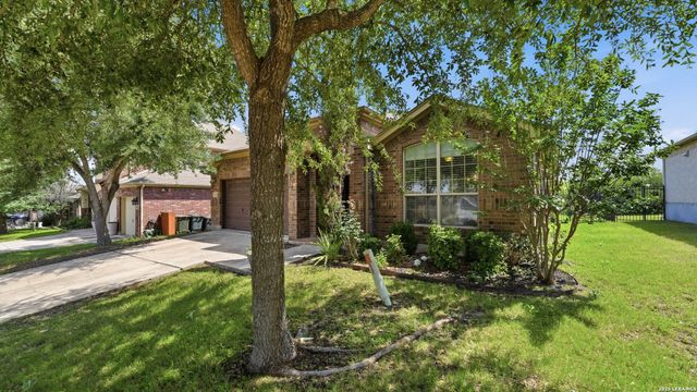 6069 Covers Cv, Schertz, TX 78108