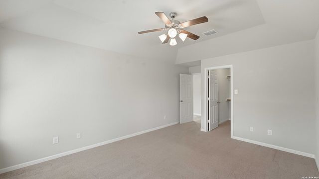 6069 Covers Cv, Schertz, TX 78108