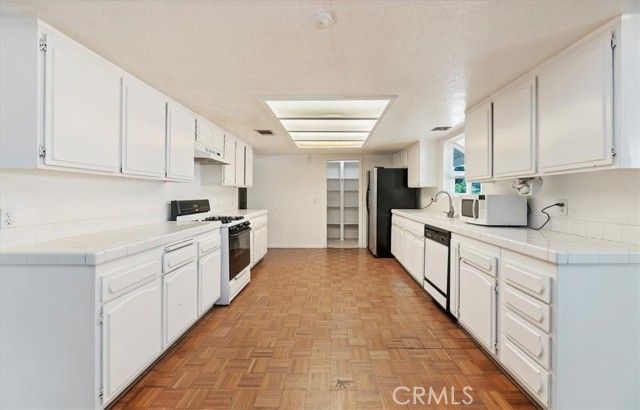 8853 Dufferin Avenue, Riverside, CA 92504