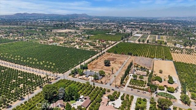 8853 Dufferin Avenue, Riverside, CA 92504