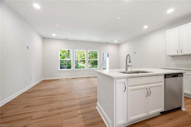 1003 Ventana St Unit 103, Suffolk, VA 23435