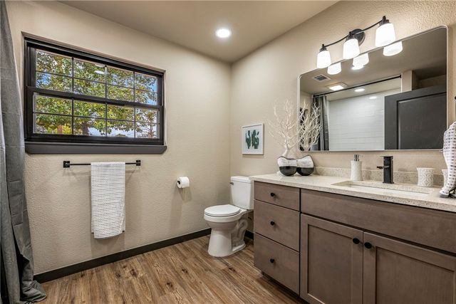 19185 Highway 303, Rogers, AR 72756