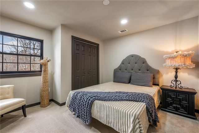 19185 Highway 303, Rogers, AR 72756