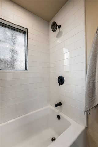 19185 Highway 303, Rogers, AR 72756