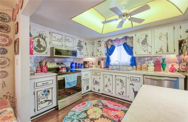 7040 COGNAC DRIVE 3, New Port Richey, FL 34653