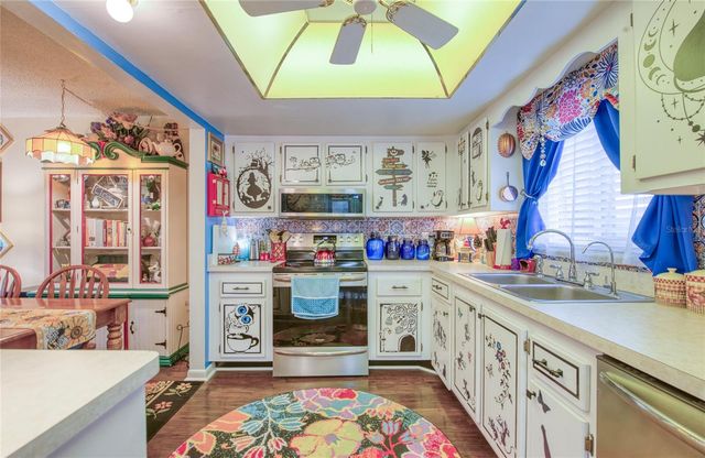 7040 COGNAC DRIVE 3, New Port Richey, FL 34653