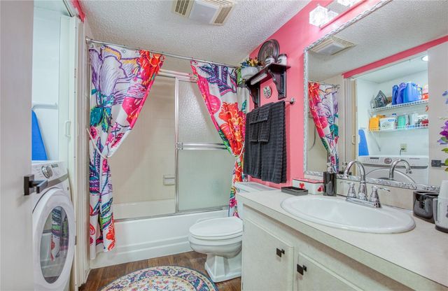 7040 COGNAC DRIVE 3, New Port Richey, FL 34653