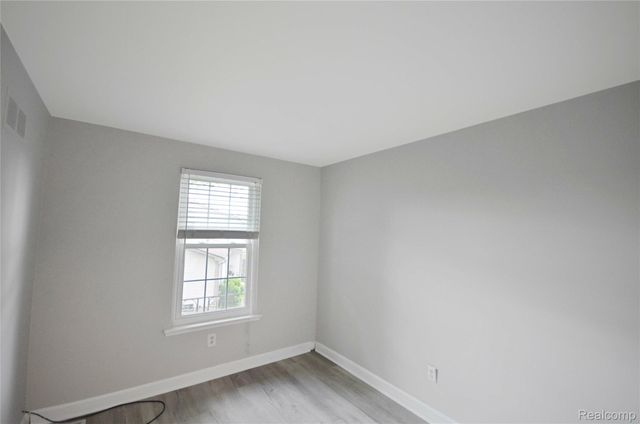 35274 Terrybrook Drive, Sterling Heights, MI 48312