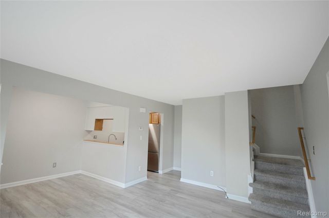 35274 Terrybrook Drive, Sterling Heights, MI 48312