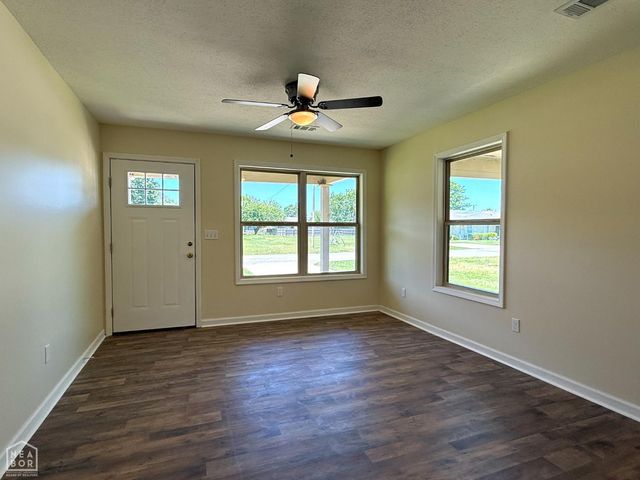 812 Ellis Avenue, Trumann, AR 72472