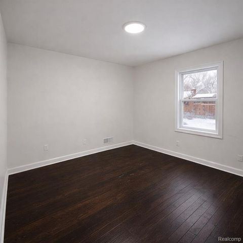 4564 Seebaldt Street, Detroit, MI 48204