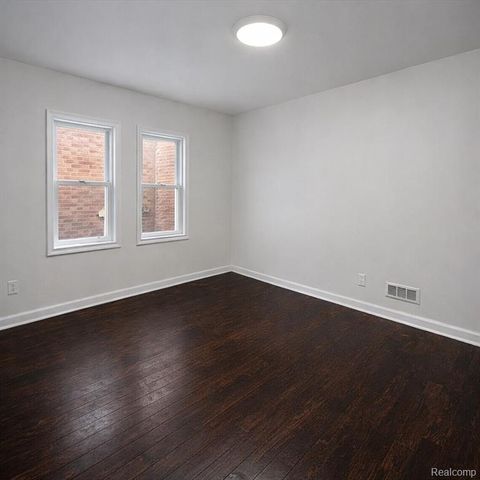 4564 Seebaldt Street, Detroit, MI 48204