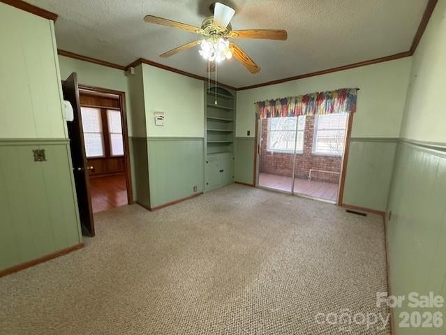 2041 Clyde Street, Dallas, NC 28034