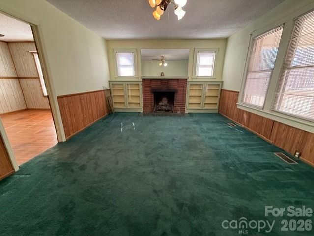 2041 Clyde Street, Dallas, NC 28034