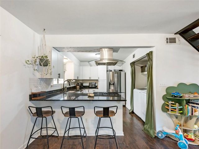 222 HEMLOCK Drive, Stockbridge, GA 30281