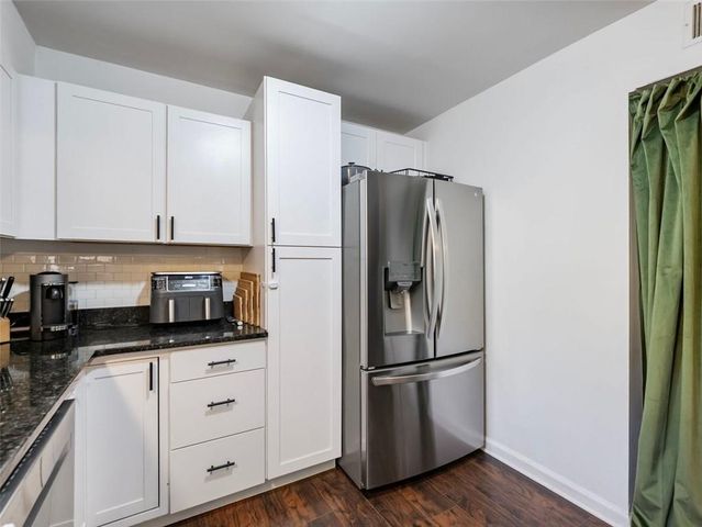 222 HEMLOCK Drive, Stockbridge, GA 30281