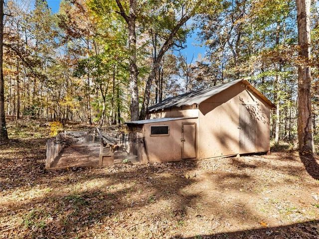 222 HEMLOCK Drive, Stockbridge, GA 30281