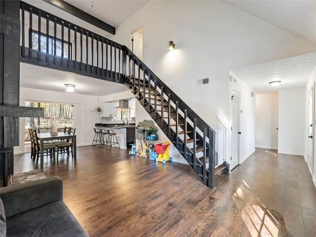 222 HEMLOCK Drive, Stockbridge, GA 30281