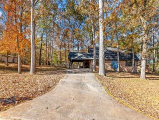 222 HEMLOCK Drive, Stockbridge, GA 30281