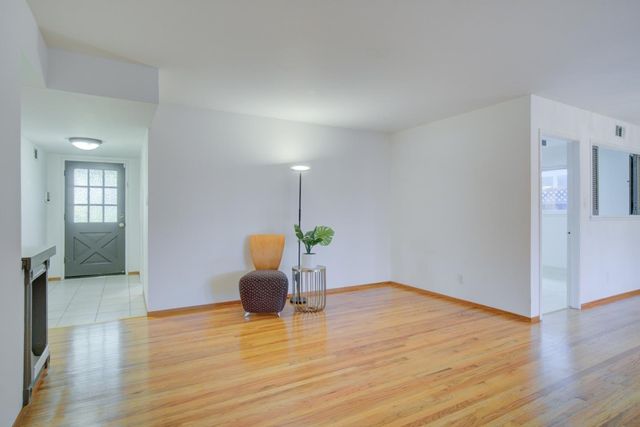 1679 Catalonia Way, San Jose, CA 95125