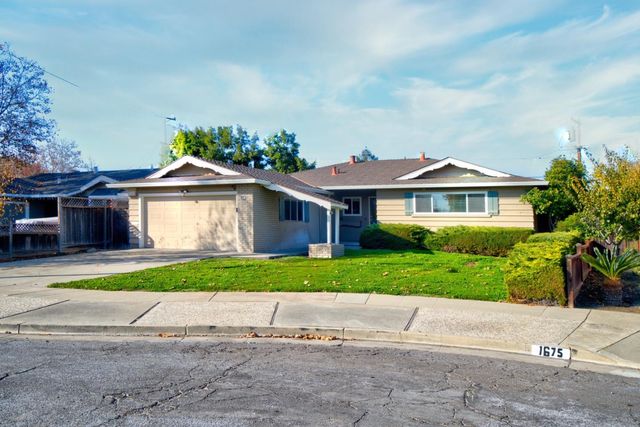 1679 Catalonia Way, San Jose, CA 95125