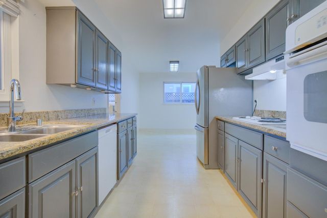 1679 Catalonia Way, San Jose, CA 95125