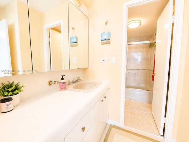 7135 Collins Avenue 701, Miami Beach, FL 33141