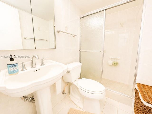 7135 Collins Avenue 701, Miami Beach, FL 33141