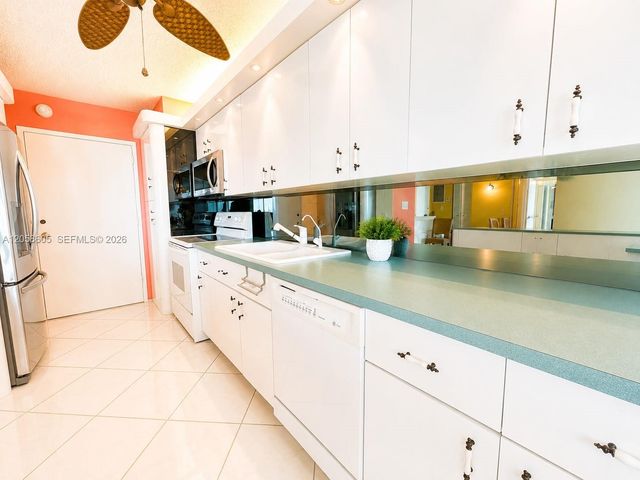 7135 Collins Avenue 701, Miami Beach, FL 33141