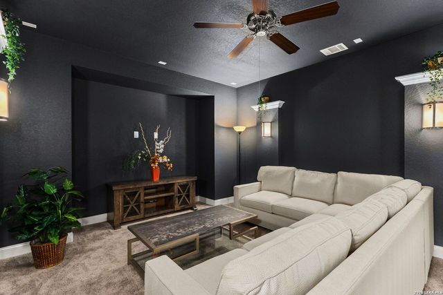 3911 Monteverde, San Antonio, TX 78261