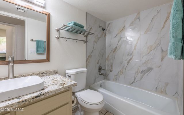 2434 S Palm Springs Drive, Tucson, AZ 85710