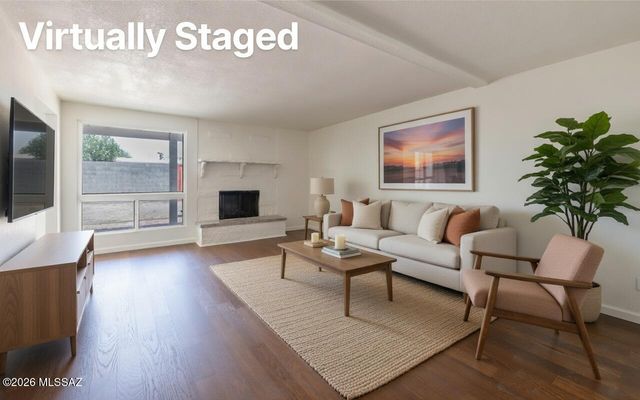 2434 S Palm Springs Drive, Tucson, AZ 85710