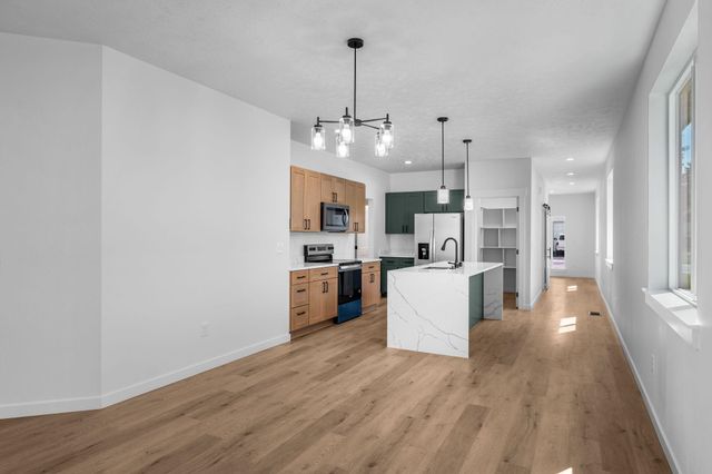 2111 N Sipple Rd, Spokane Valley, WA 99212