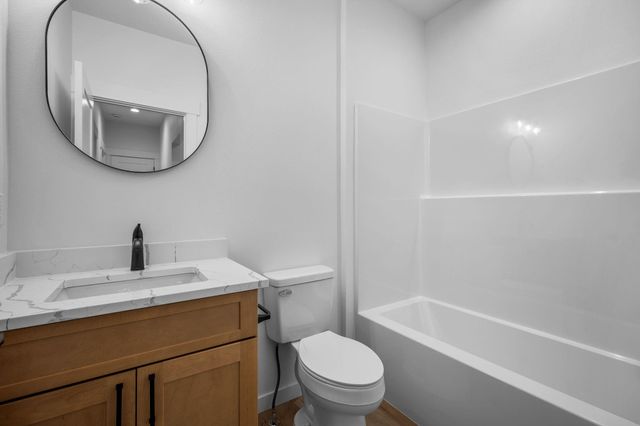 2111 N Sipple Rd, Spokane Valley, WA 99212