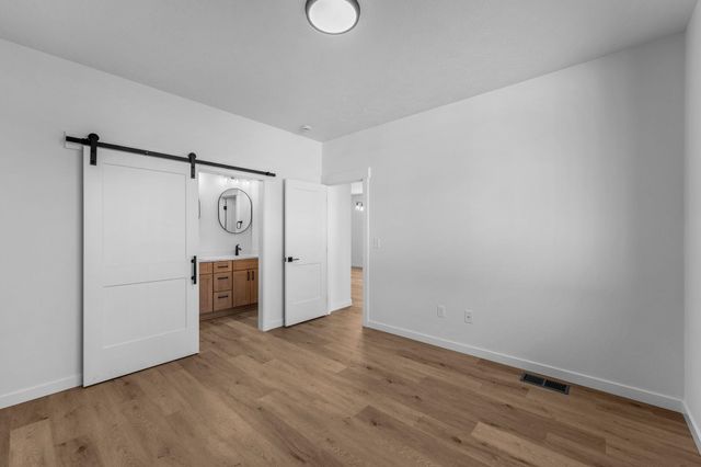 2111 N Sipple Rd, Spokane Valley, WA 99212