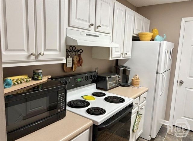 4305 Walden Park Drive, Savannah, GA 31410