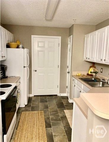 4305 Walden Park Drive, Savannah, GA 31410