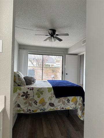 6103 Ludington Drive 4-942, Houston, TX 77035