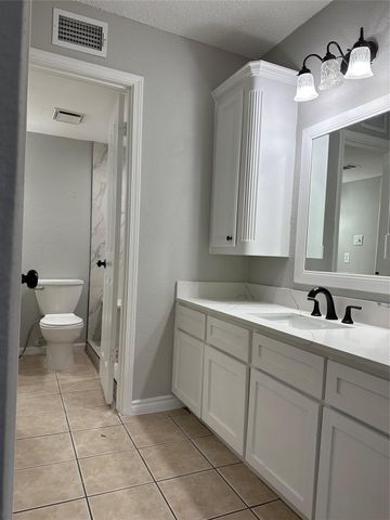 6103 Ludington Drive 4-942, Houston, TX 77035