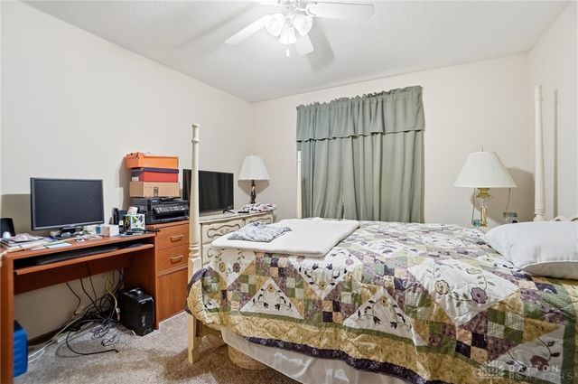 4446 Ridgewood Road, Springfield, OH 45503