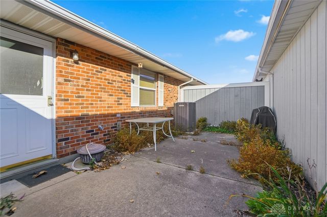 4446 Ridgewood Road, Springfield, OH 45503