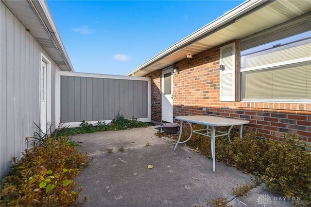 4446 Ridgewood Road, Springfield, OH 45503