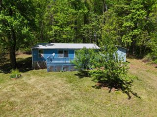 165 Chestnut Ridge DR SE, Copper Hill, VA 24079