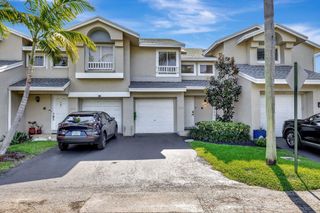 2190 Discovery Circle W, Deerfield Beach, FL 33442