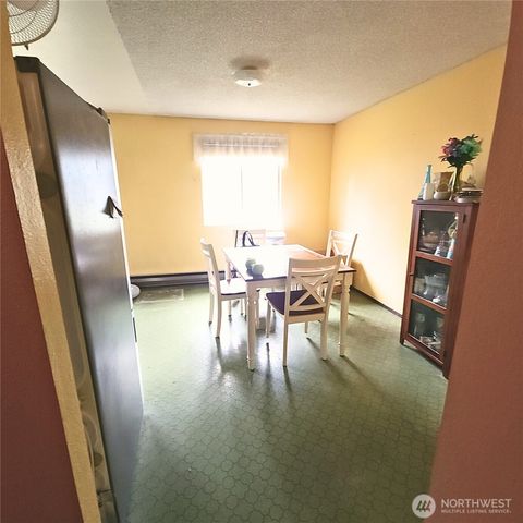 13421 122nd Avenue NE, Kirkland, WA 98034