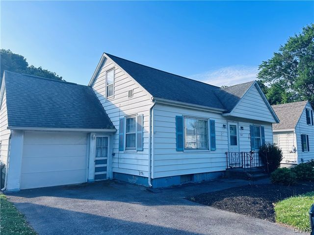 1102 Buckley Road, Salina, NY 13088