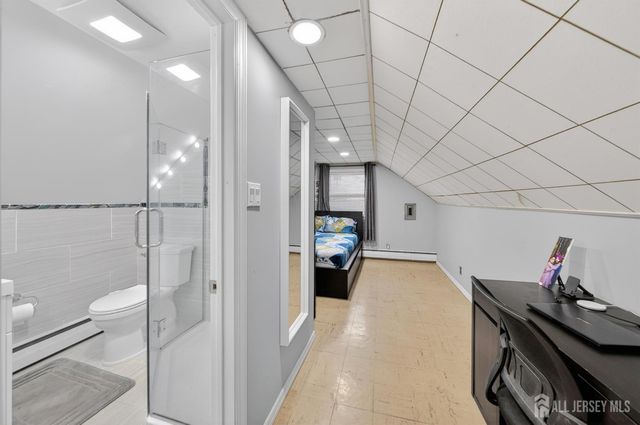 80 Poplar Street, Carteret, NJ 07008