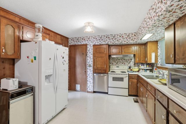 1127 Hillsboro Drive, Chattanooga, TN 37412