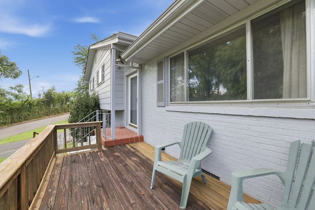 1127 Hillsboro Drive, Chattanooga, TN 37412